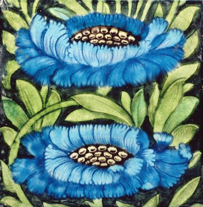 Flise med blomsterdesign (keramik) af William de Morgan