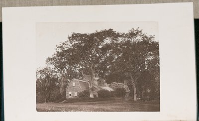 Det gamle Fairbanks House i Dedham, Massachusetts, bygget i år 1636 af Wilson Flagg