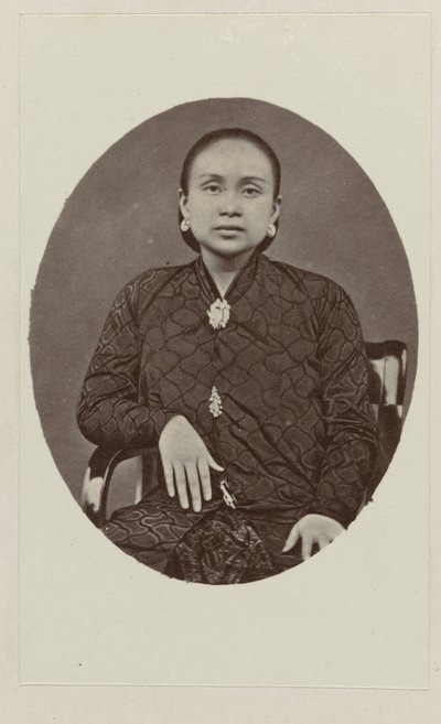 Hustru til Ratoe van Pakoe Boewono IX, Susuhunan van Surakarta af Woodbury and Page