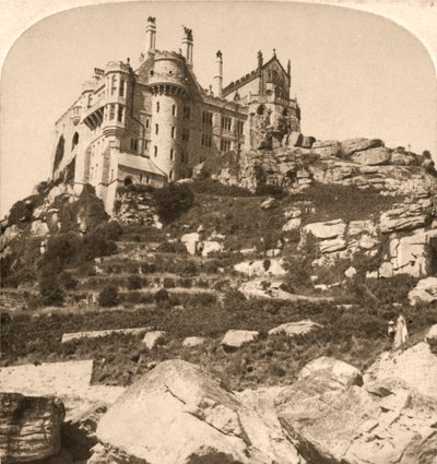 St. Michaels Mount, Benediktinerklosteret, Penzance, Cornwall, 1900. af Works and Sun Sculpture Studios