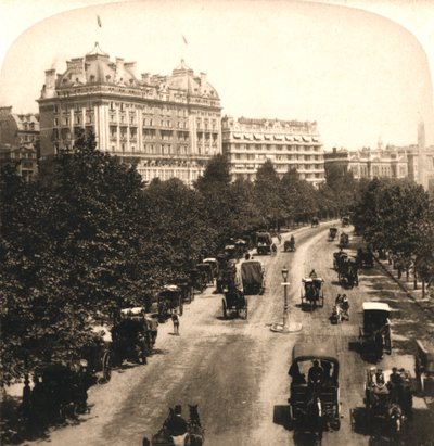 Cecil og Savoy Hotels, London, 1896. af Works and Sun Sculpture Studios