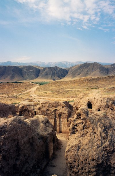 Ruinerne af Nisa (også kendt som Parthaunisa), hovedstaden i Parthian Empire (Unesco World Heritage List, 2007), Turkmenistan. af Georg Carl Heinrich Dollmann