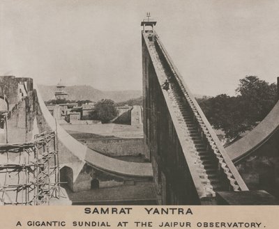 Samrat Yantra ved Jaipur Observatory, Indien af Frederick (attr. to) Barnard