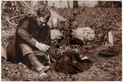 Vagabond gengiver sit tøj. 1929 (tryk) af . .