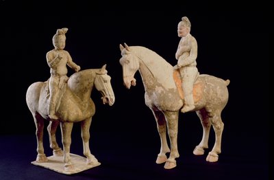To ryttere, kinesisk, Tang-dynasti (618-906) (terracotta) af Hippolyte Lalaise Devéria