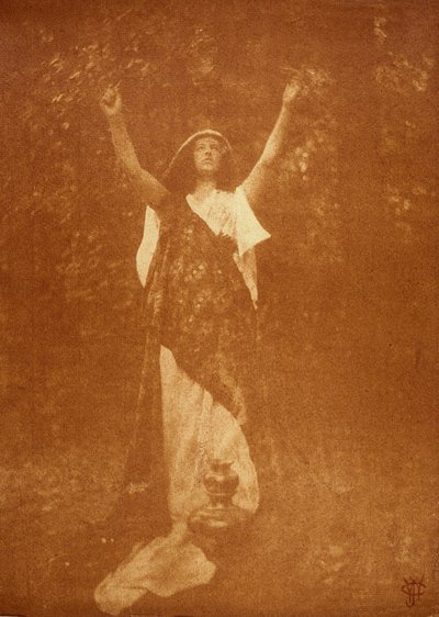 Kvinde med vase, c 1906 af John Pardon