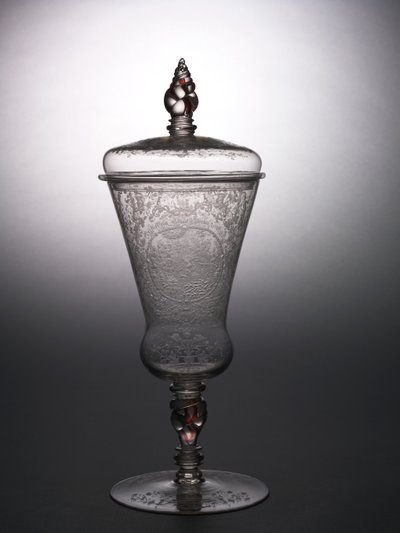 Dækket bæger, ca. 1715 (glas) af school Bohemian