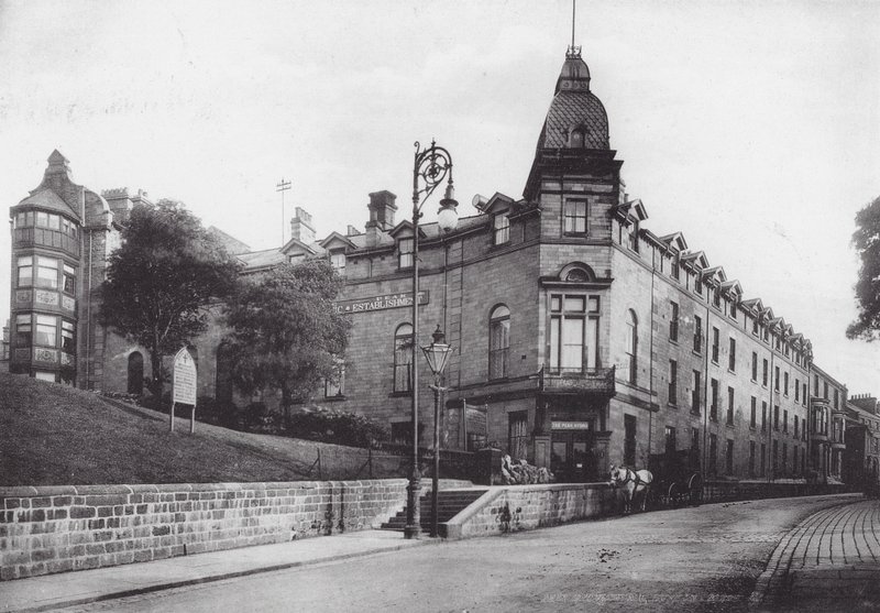 Buxton: Peak Hydropathic (s/h-foto) af (after) English photographer
