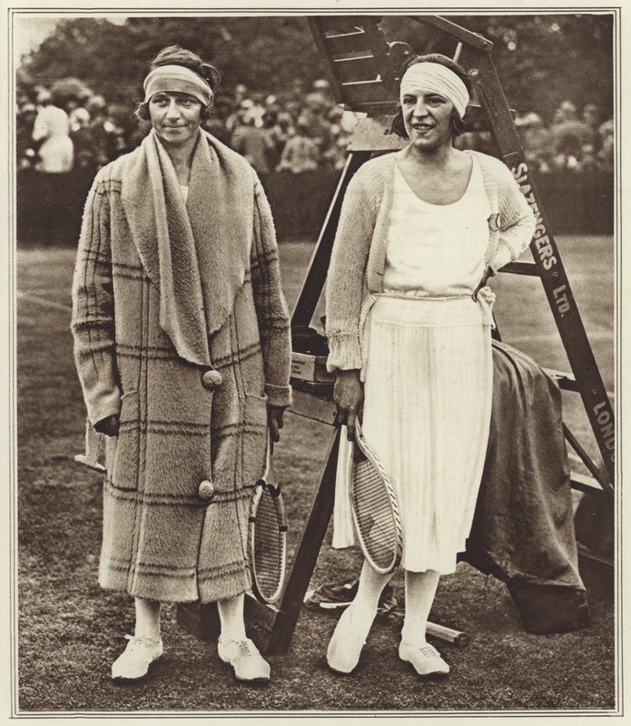 Kitty Godfree og Suzanne Lenglen (s/h-billede) af (after) English photographer