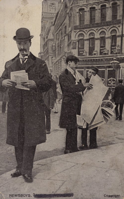 Newsboys (s/h-billede) af (after) English photographer