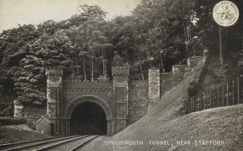Shugborough Tunnel, nær Stafford (s/h foto) af (after) English photographer