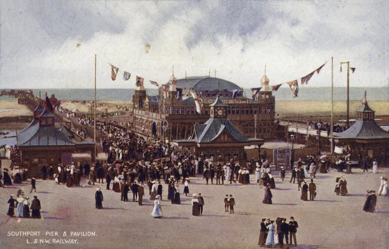 Southport Pier og Pavilion (farvet foto) af (after) English photographer