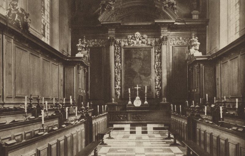 Trinity College Chapel af (after) English photographer
