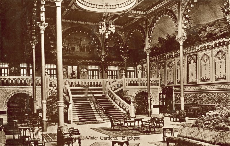 Winter Gardens, Blackpool (s/h-billede) af (after) English photographer