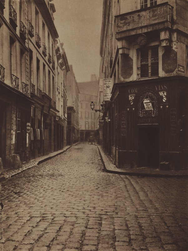 Rue du Four-Saint-Honore, hjørnet af rue de Vannes (s/h foto) af (after) French Photographer
