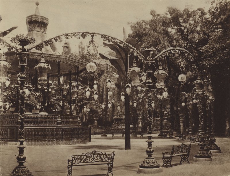 Bandstanden på Jardin de Paris (s/h foto) af (after) French Photographer