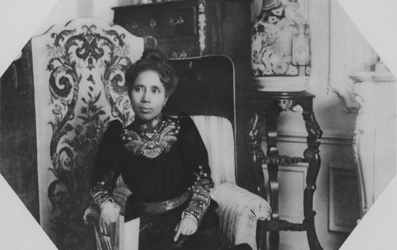 Dronning Ranavalo (s/h foto) af (after) French Photographer