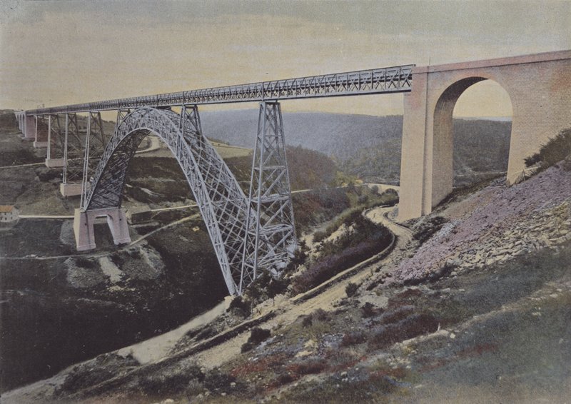 Garabit Viaduct (farvet foto) af (after) French Photographer