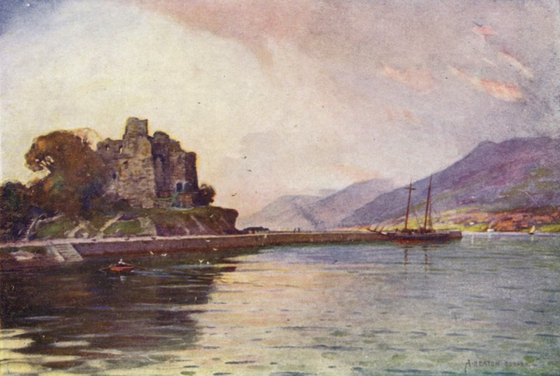 Carlingford Lough, County Down af Alfred Heaton Cooper