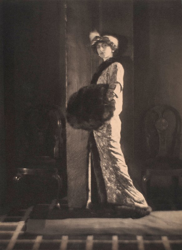 Olga de Meyer, ca. 1912 (s/h-foto) af Alphonse De Meyer