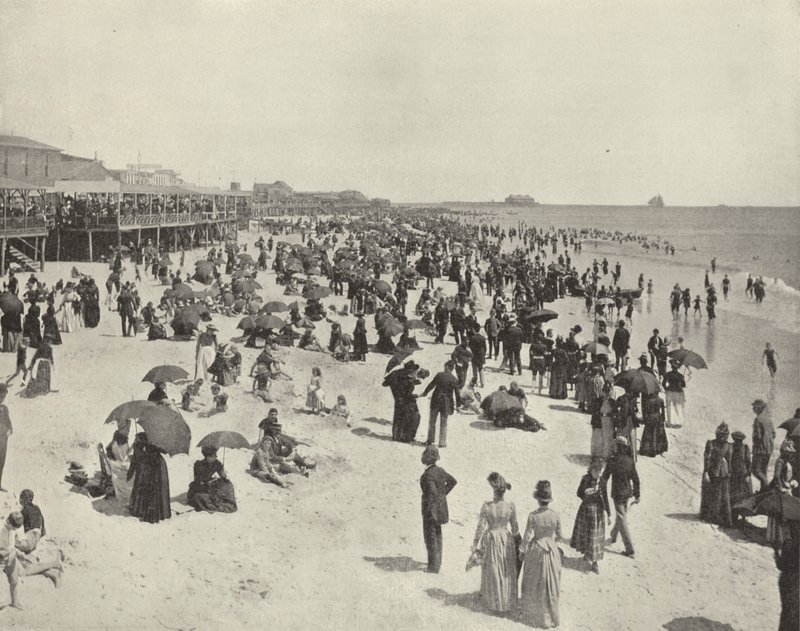 Stranden ved Atlantic City, New Jersey (s/h-billede) af American Photographer (after)