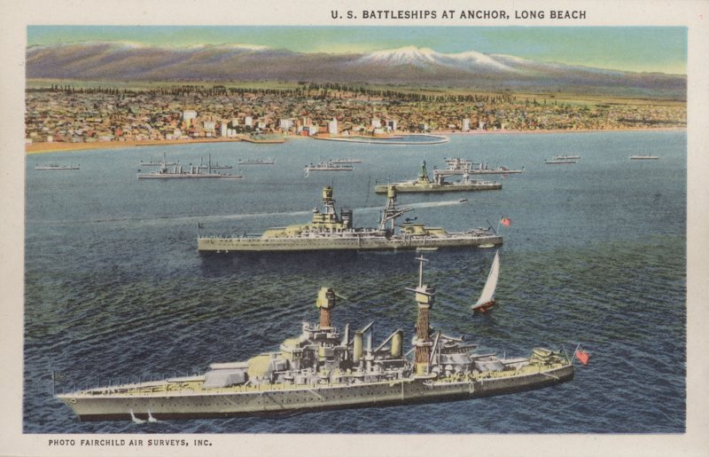 Californien: Amerikanske slagskibe for anker, Long Beach (foto) af American Photographer (after)