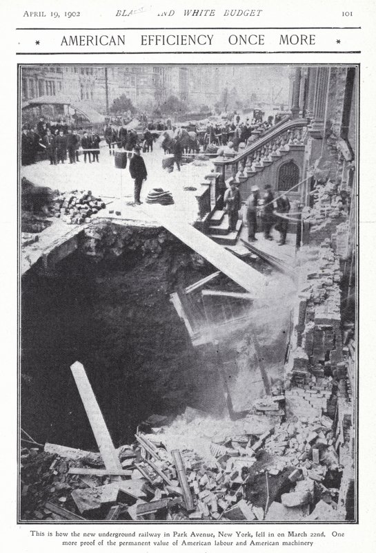 Sammenbrud af en del af undergrundstunnelen på Park Avenue, New York City, USA, 22. marts 1902 (s/h foto) af American Photographer (after)