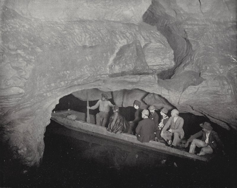 Echo River, Mammoth Cave, Kentucky (s/h-billede) af American Photographer (after)