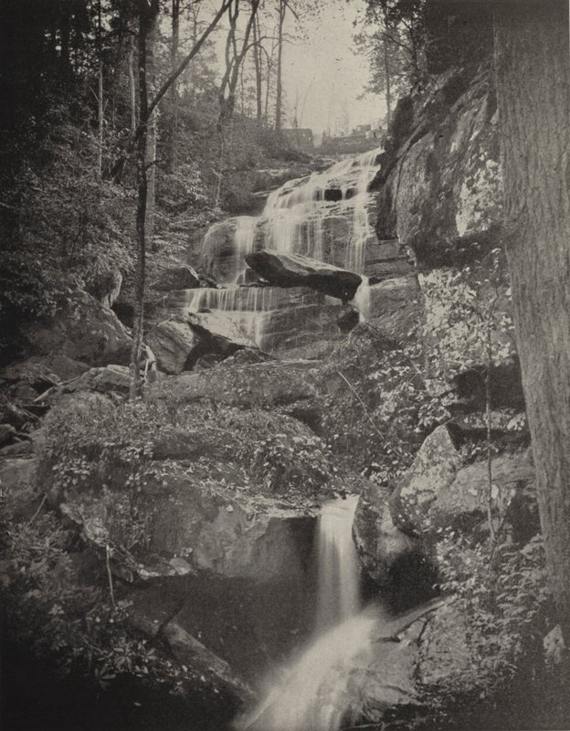 Fall Creek Cascade, North Carolina (s/h-billede) af American Photographer (after)