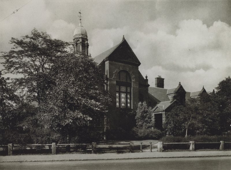 Harvard University: Hemenway Gymnasium (s/h foto) af American Photographer (after)