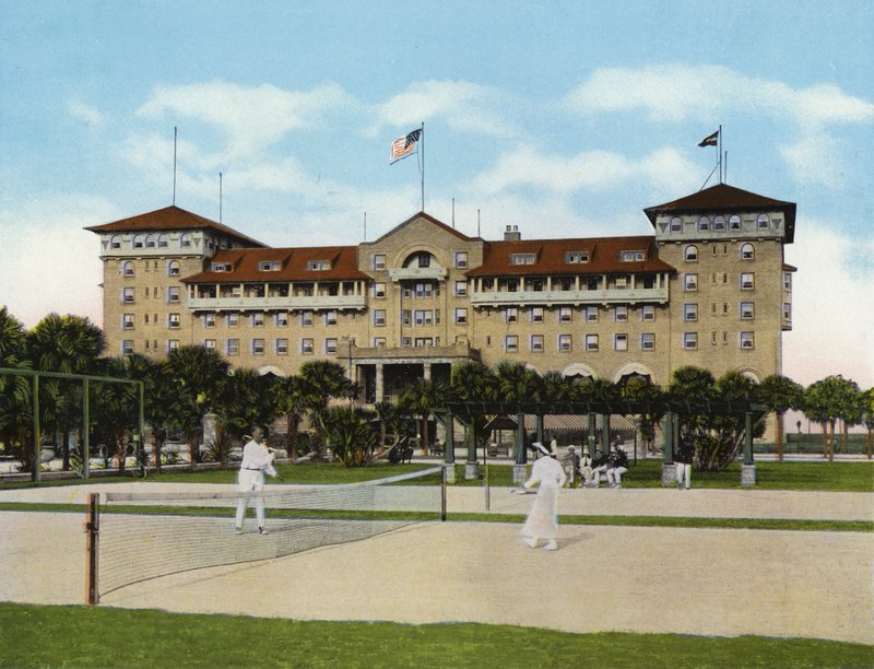 Hotel Clarendon, Seabreeze, Florida (billede) af American Photographer (after)