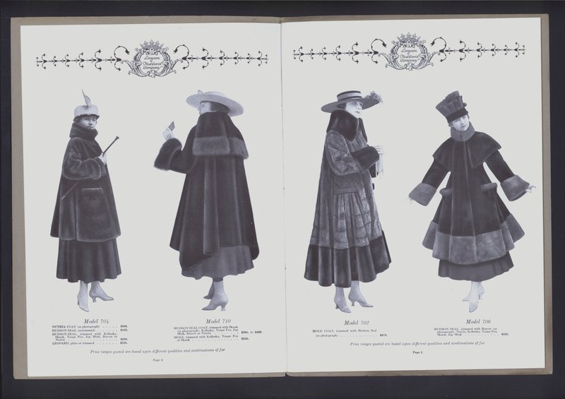Opslag på to sider fra The Theatre of Fur Fashion (s/h-billede) af American Photographer (after)