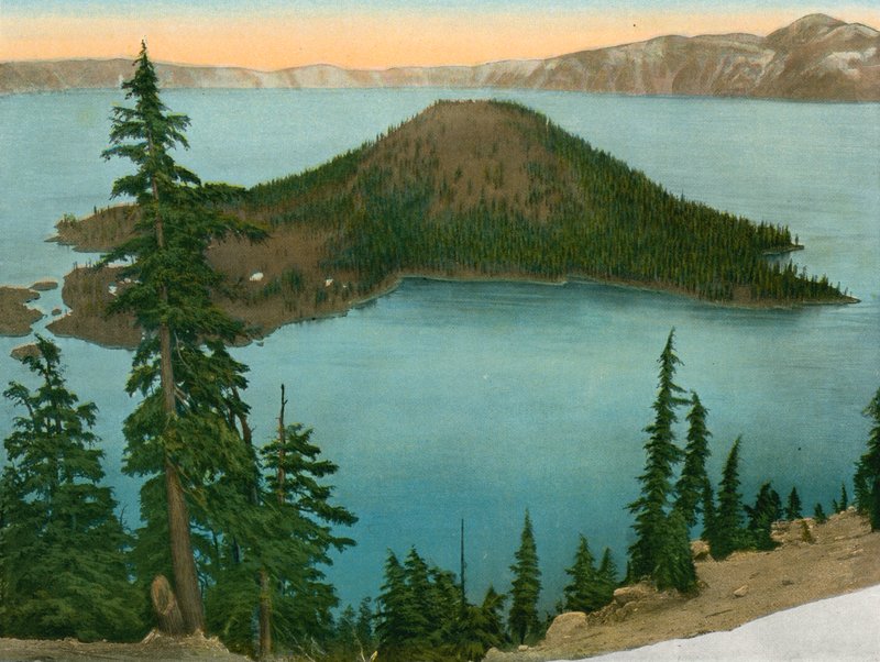 Wizard Island, Crater Lake (foto) af American Photographer (after)