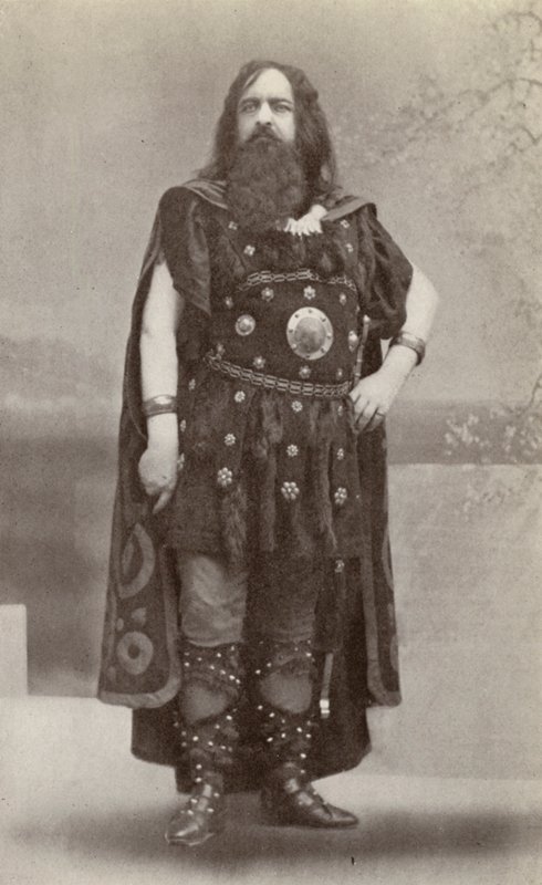 Edouard de Reszke, som Hagen, i "Gotterdammerung" (s/h-foto) af American Photographer