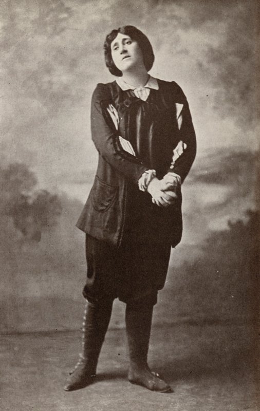 Melanie Kurt, som "Fidelio" (s/h-foto) af American Photographer