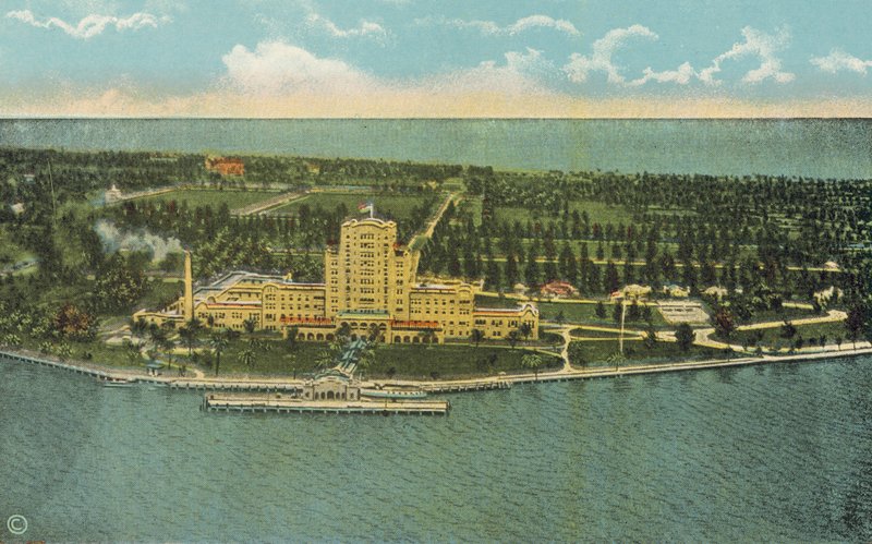 Miami, Florida, ca. 1925: Det smukke Flamingo Hotel og omgivelserne (farvefoto) af American Photographer