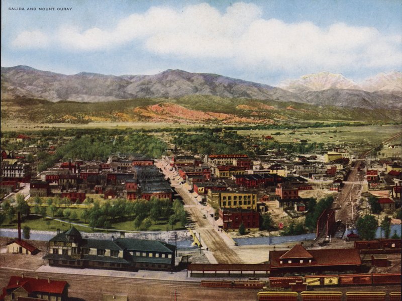Salida og Mount Ouray (farvefoto) af American Photographer