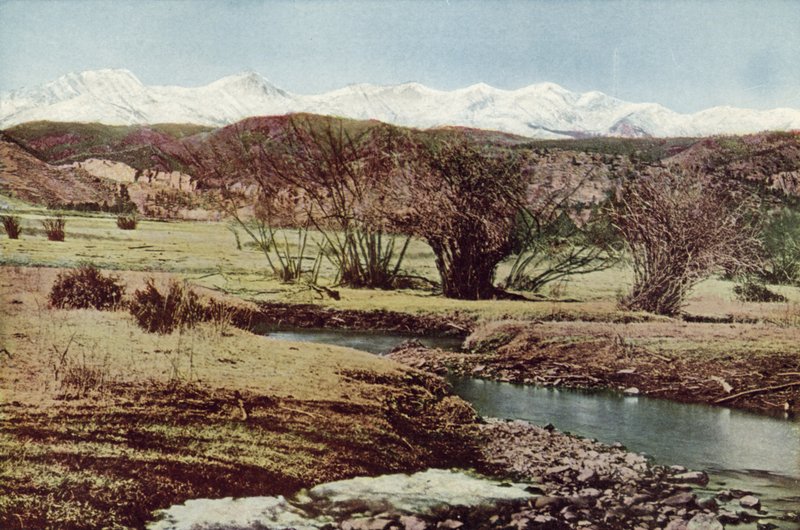 The Snowy Range, nær Trinidad, Colorado (farvet foto) af American Photographer