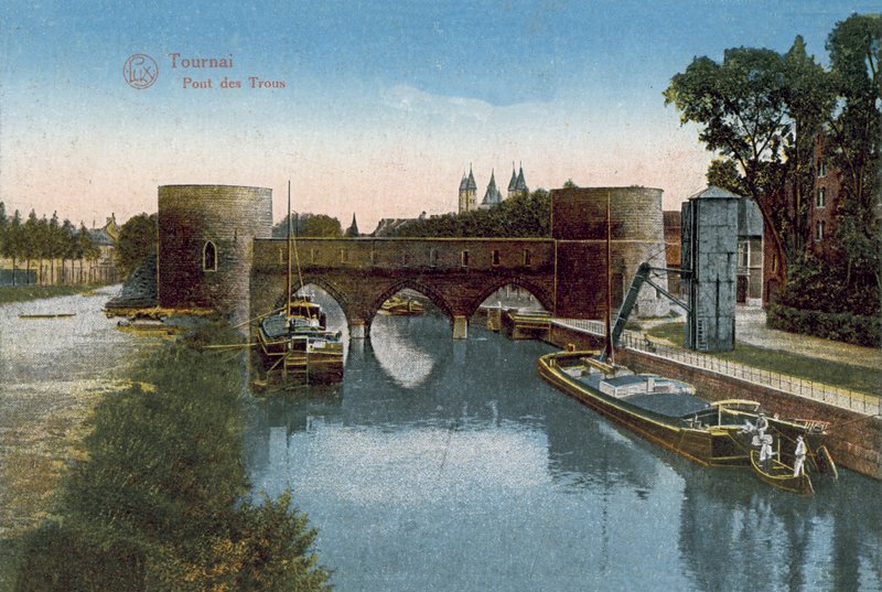 Tournai: Pont des Trous (foto i farver) af Belgian Photographer