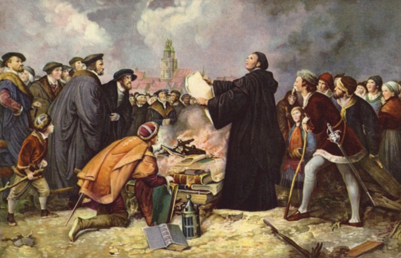 Martin Luther brænder den pavelige tyr i 1520 (farve litho) af Carl Friedrich (after) Lessing