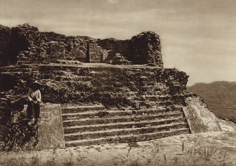 Mexico: Tepoztlan, El Tepoztecatl tempelruin (s/h foto) af Cecile Seler Sachs