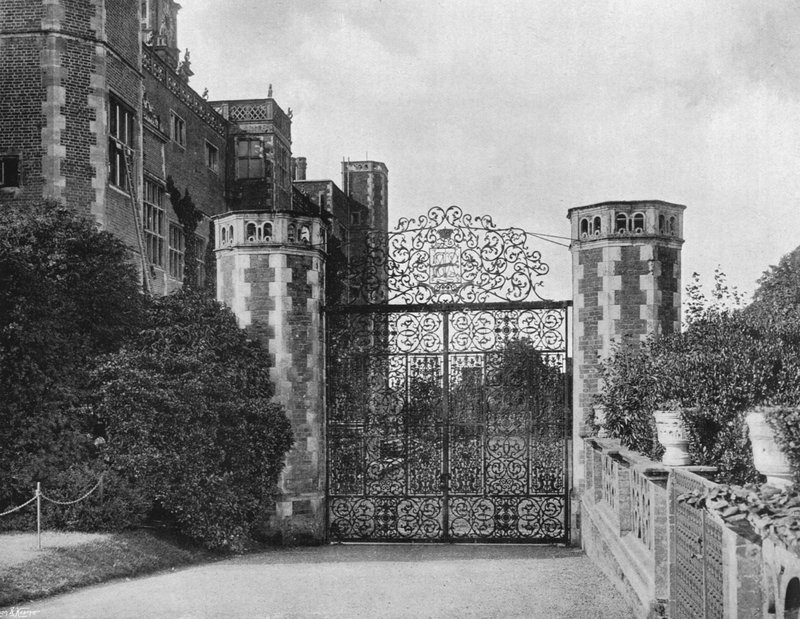 East Gateway på den nordlige front af Charles Latham