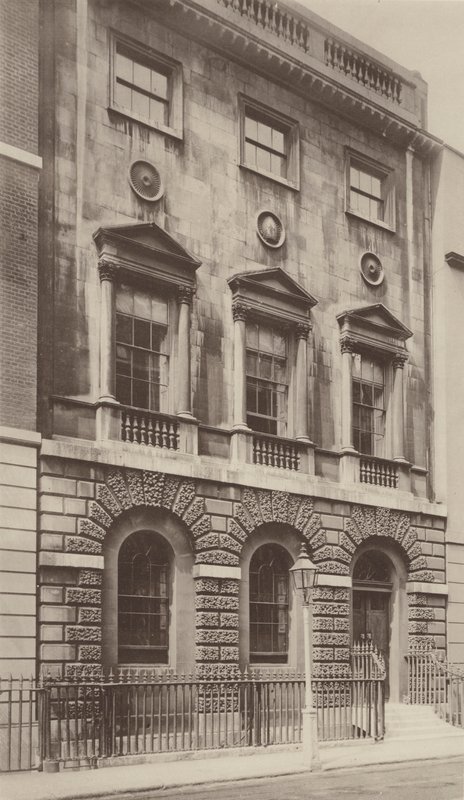 Ely House, Dover Street, West af Charles Latham