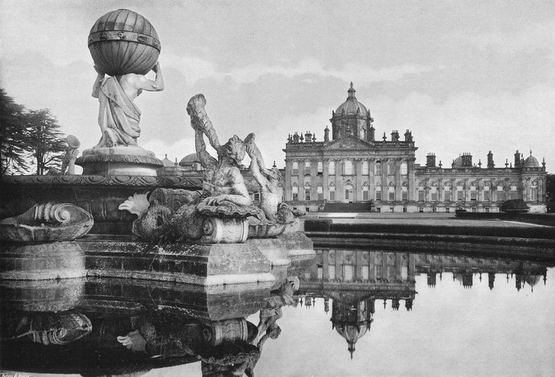 Fra syd (s/h foto) af Charles Latham