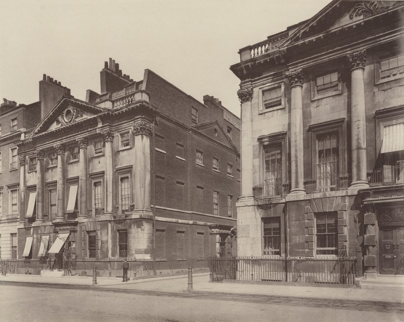Hus på Cavendish Square, vest af Charles Latham