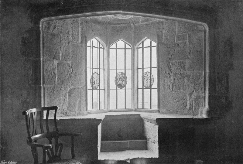 Oriel fra Porch Chamber af Charles Latham