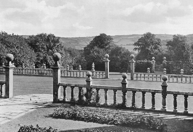 Stenarbejde i Newton Ferrers af Charles Latham
