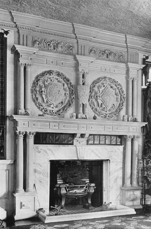The Drawing Room Chimney-Piece (s/h foto) af Charles Latham