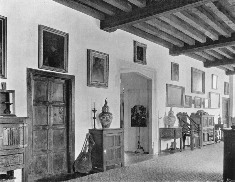Galleriet (s/h foto) af Charles Latham