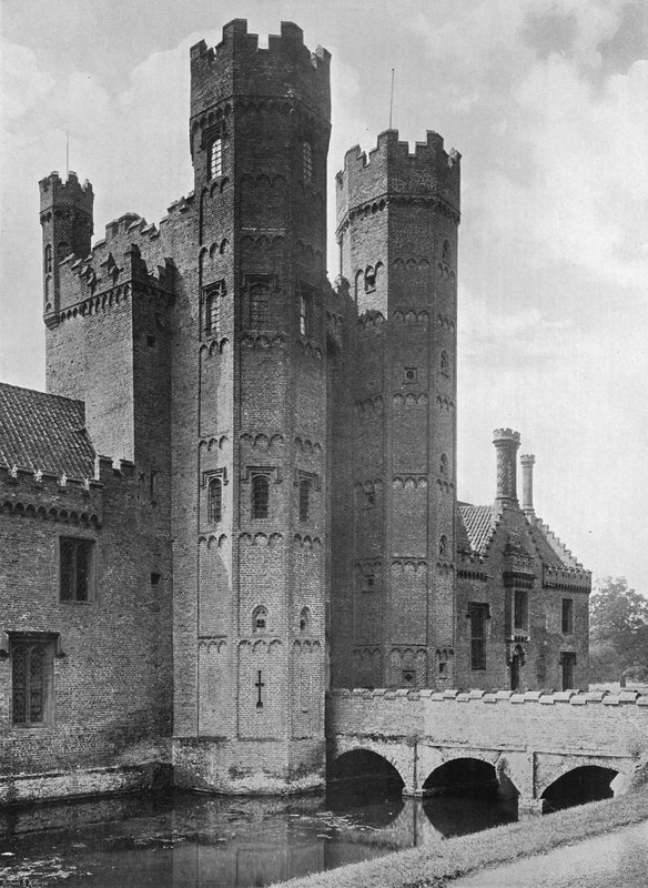 The Great Gate Tower (s/h foto) af Charles Latham